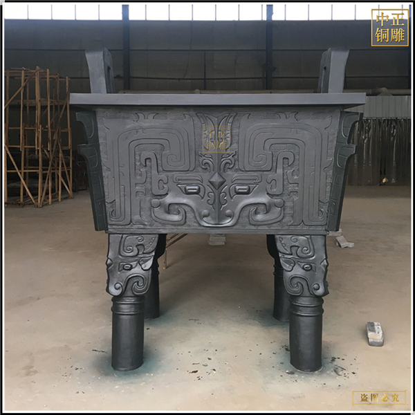 公司開業(yè)禮品鼎.jpg 公司開業(yè)禮品鼎.jpg