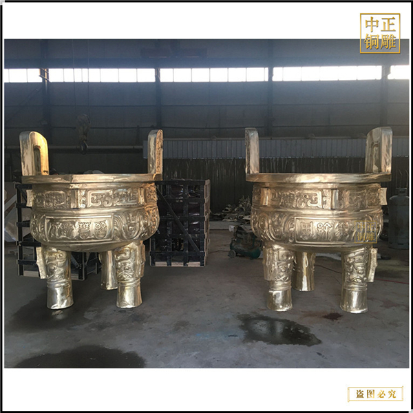 三足立耳青銅鼎.jpg 三足立耳青銅鼎.jpg